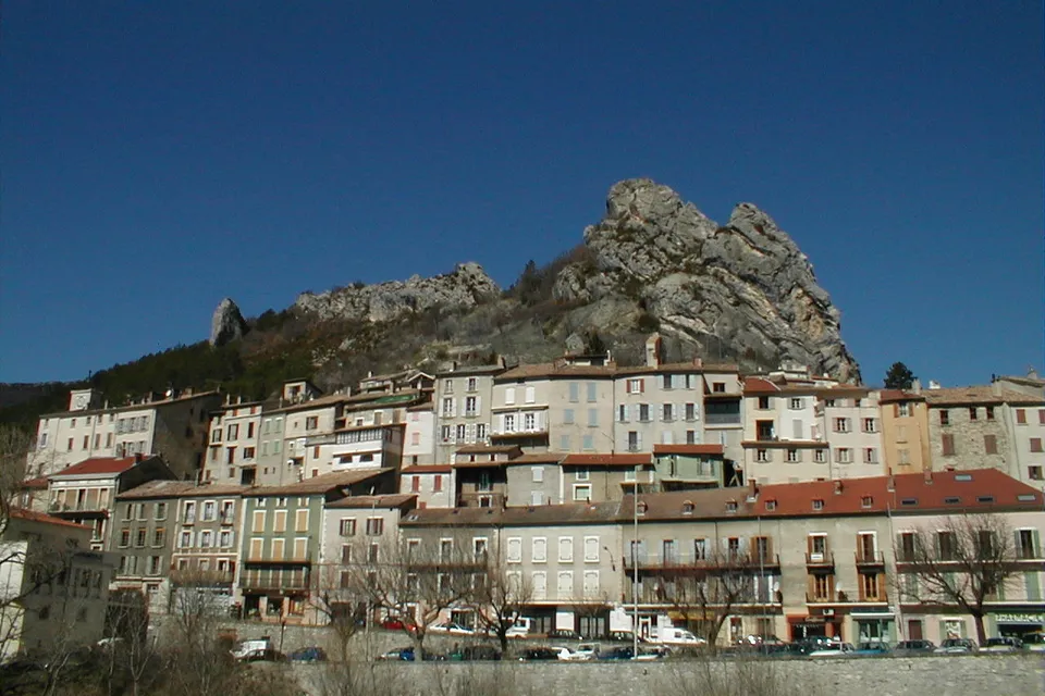Serres