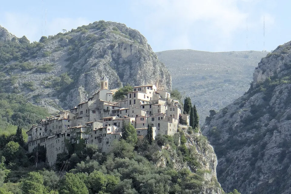 Peillon