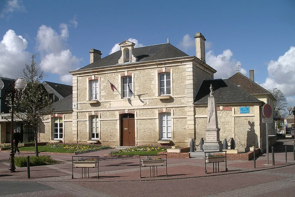 Démouville