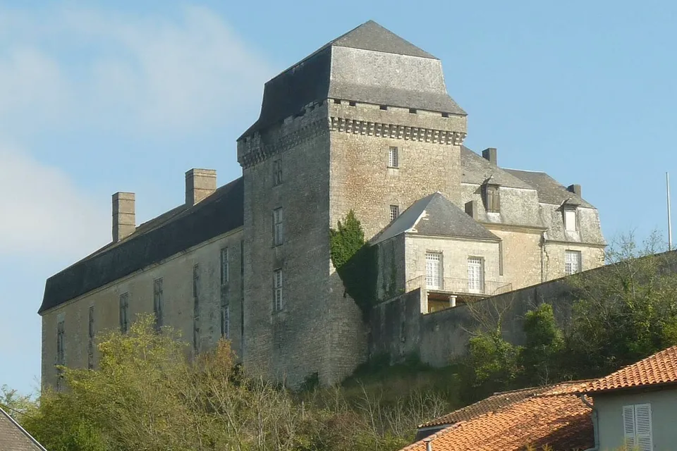 Chalais