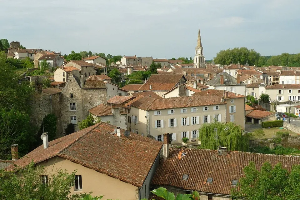 Confolens