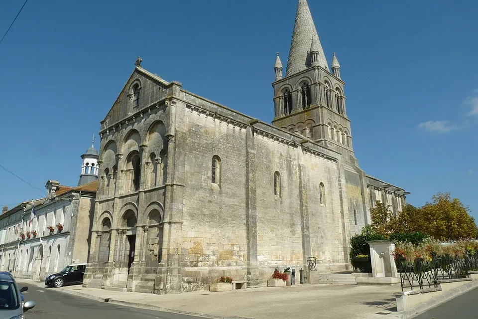Roullet-Saint-Estèphe