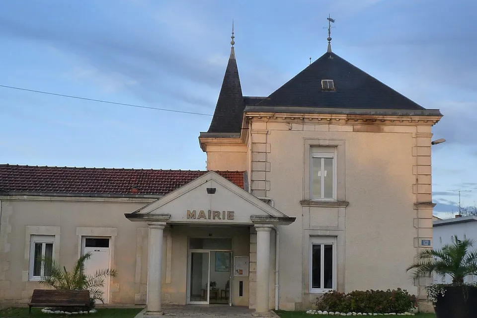 Bussac-Forêt