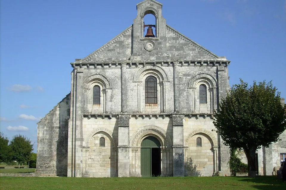 Sainte-Gemme