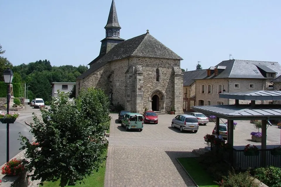 Les Trois-Saints