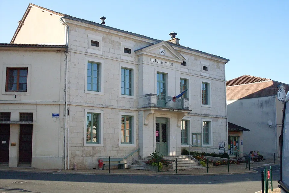 Saint-Pardoux-la-Rivière