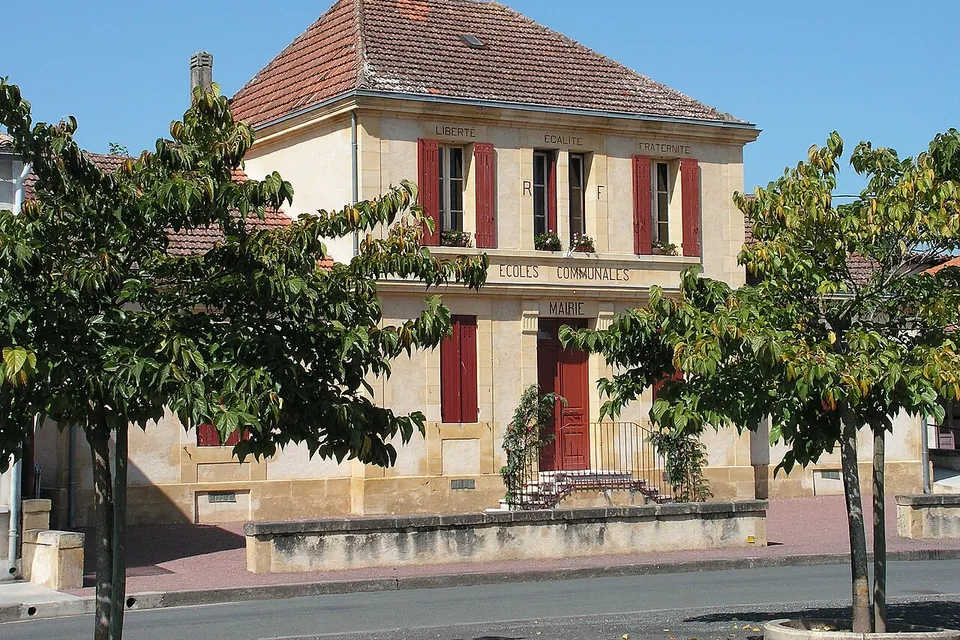 Saint-Pierre-d'Eyraud