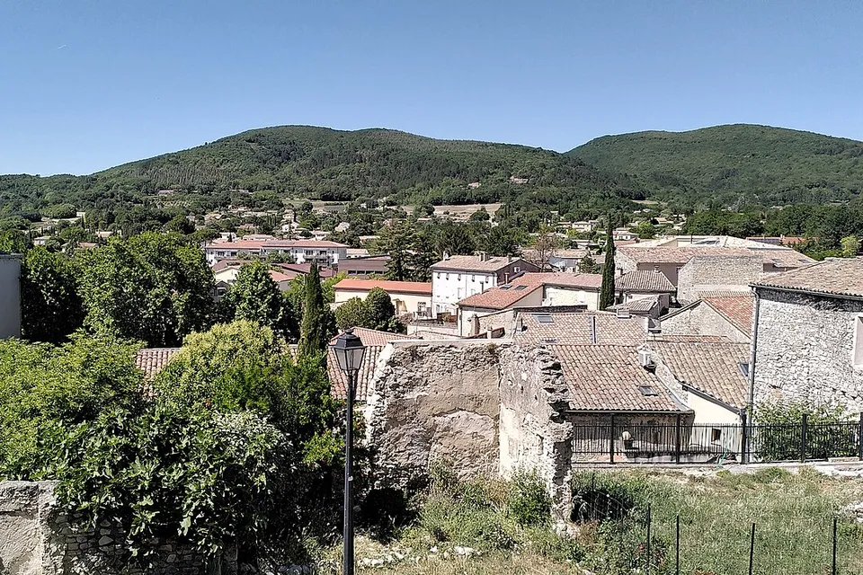 Sauzet