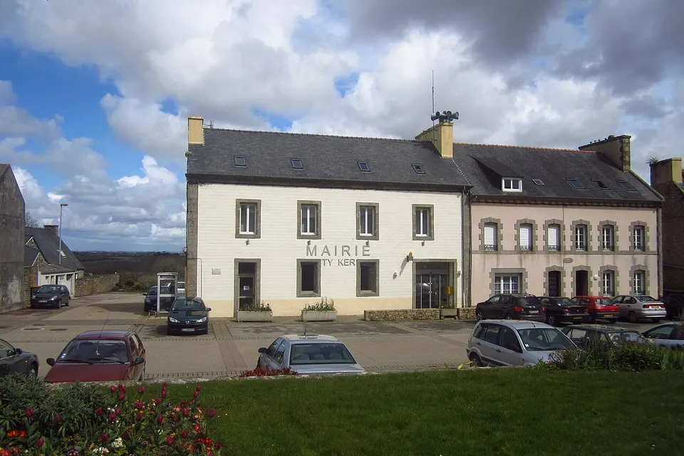 Plouguin