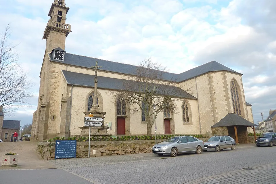 Plouvien