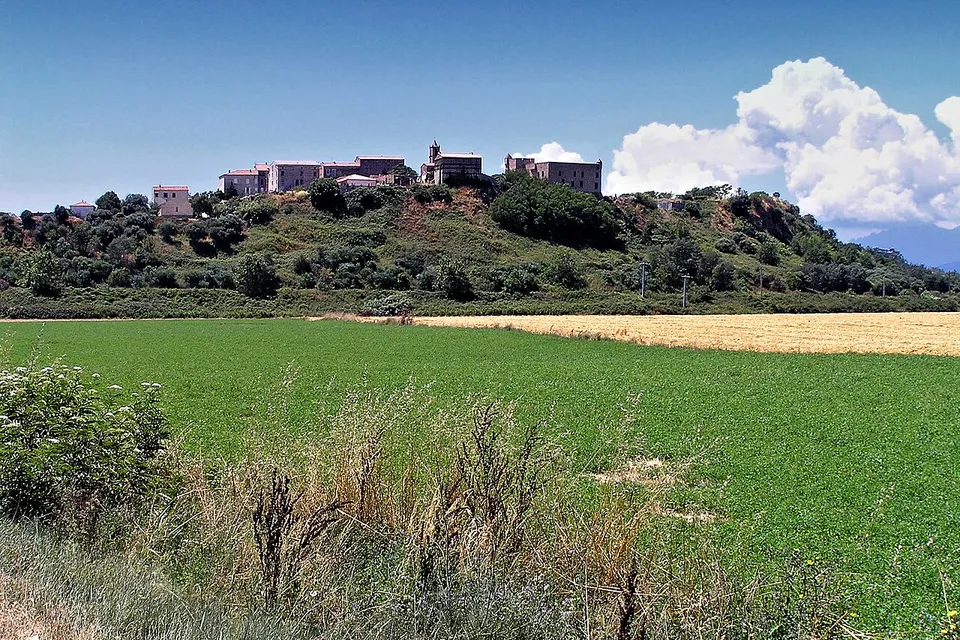 Aléria