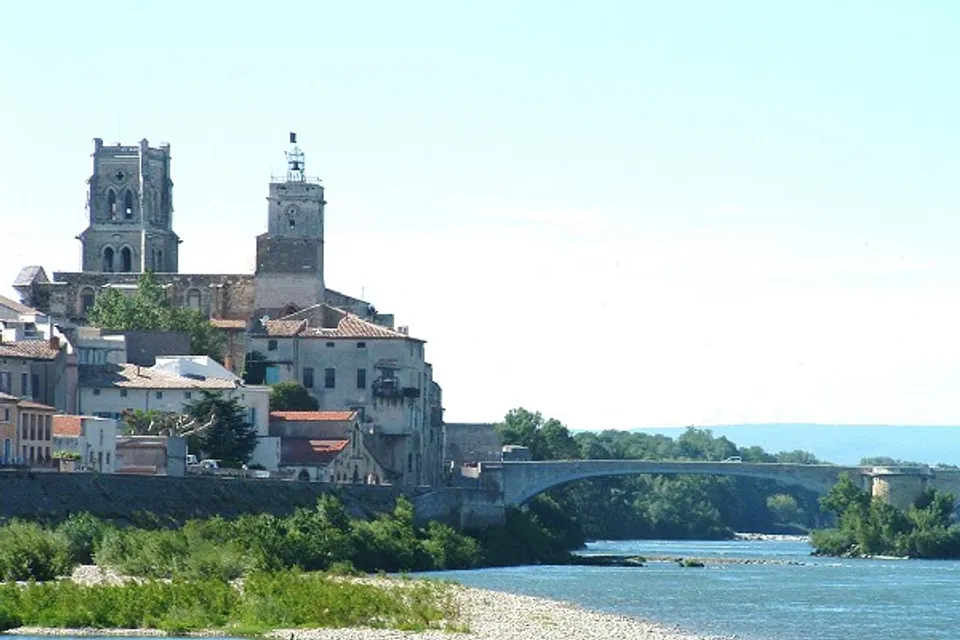 Pont-Saint-Esprit