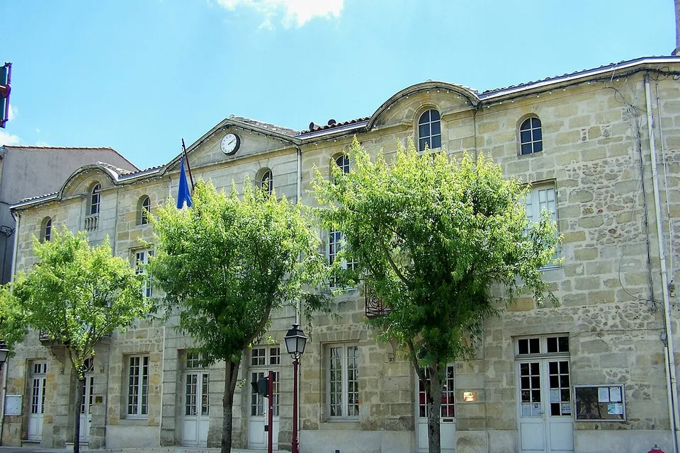 Castres-Gironde