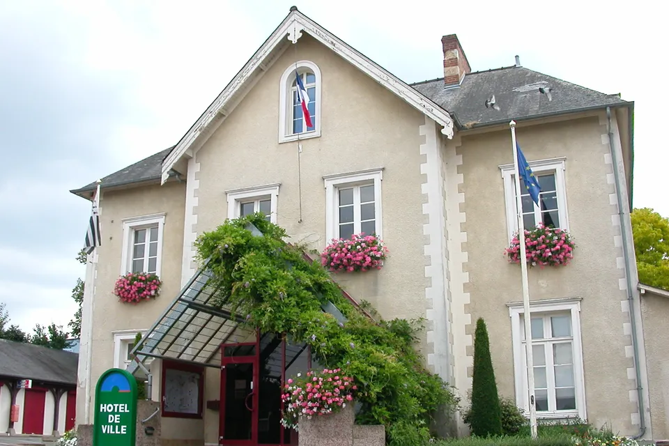 Pacé