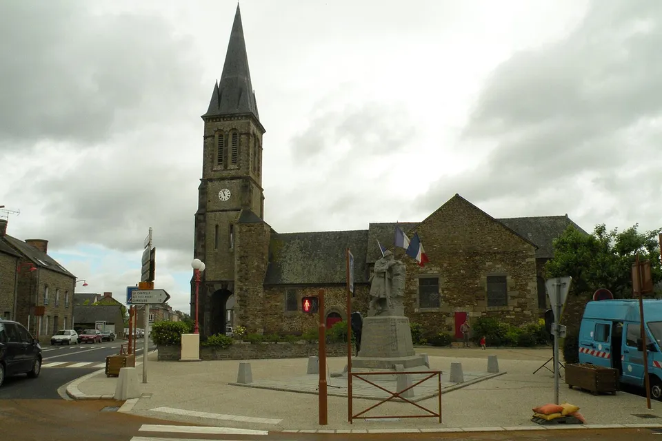 Saint-Domineuc