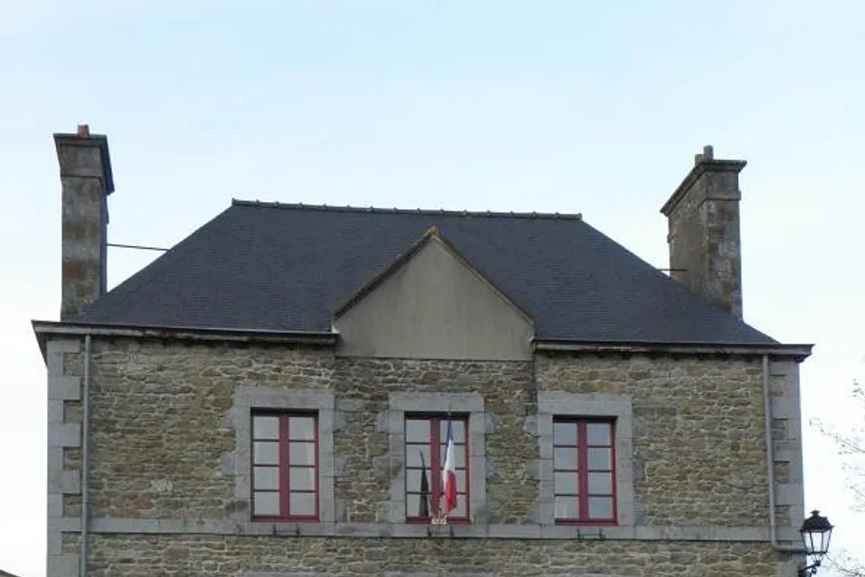 Le Tronchet