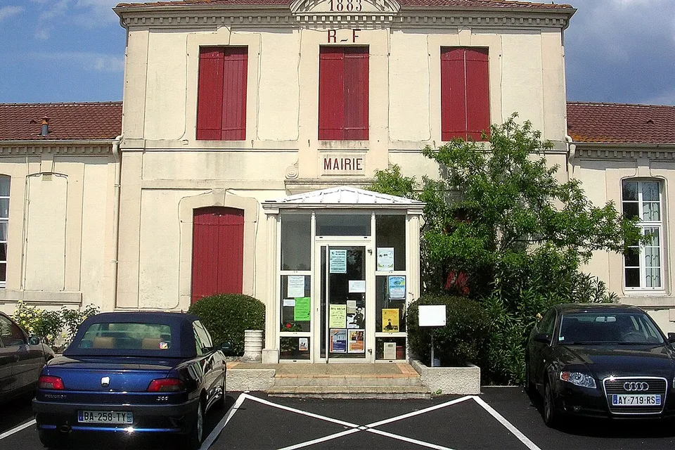 Sainte-Eulalie-en-Born