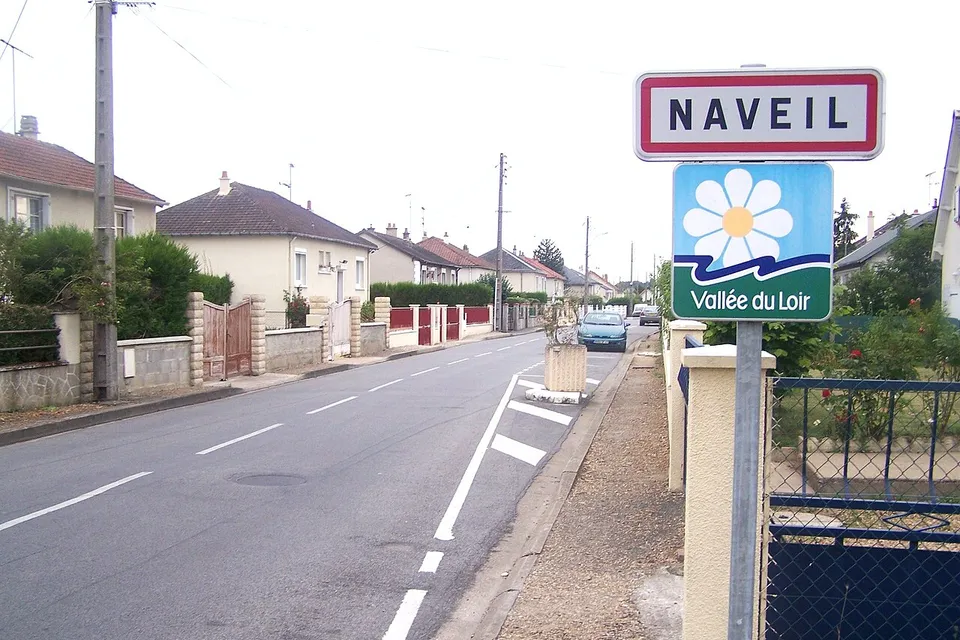 Naveil