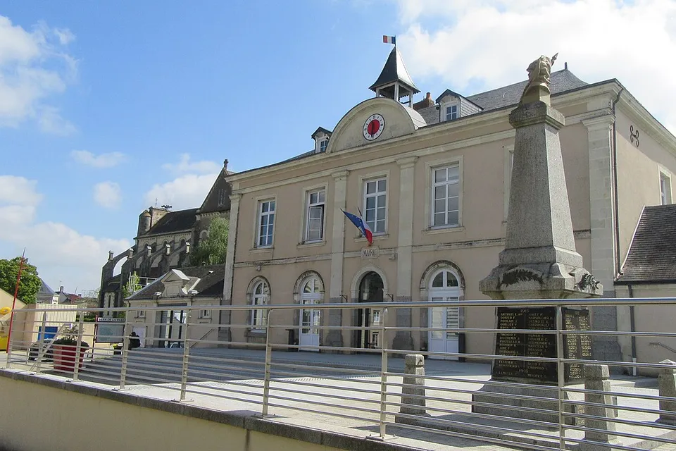Cossé-le-Vivien