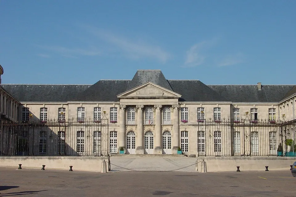 Commercy