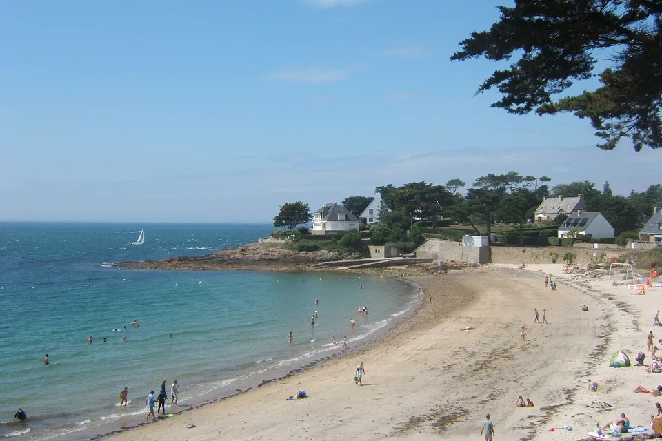 Arzon
