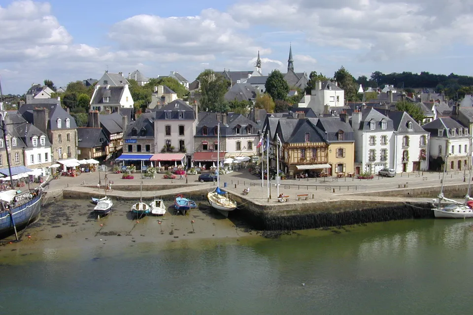 Auray