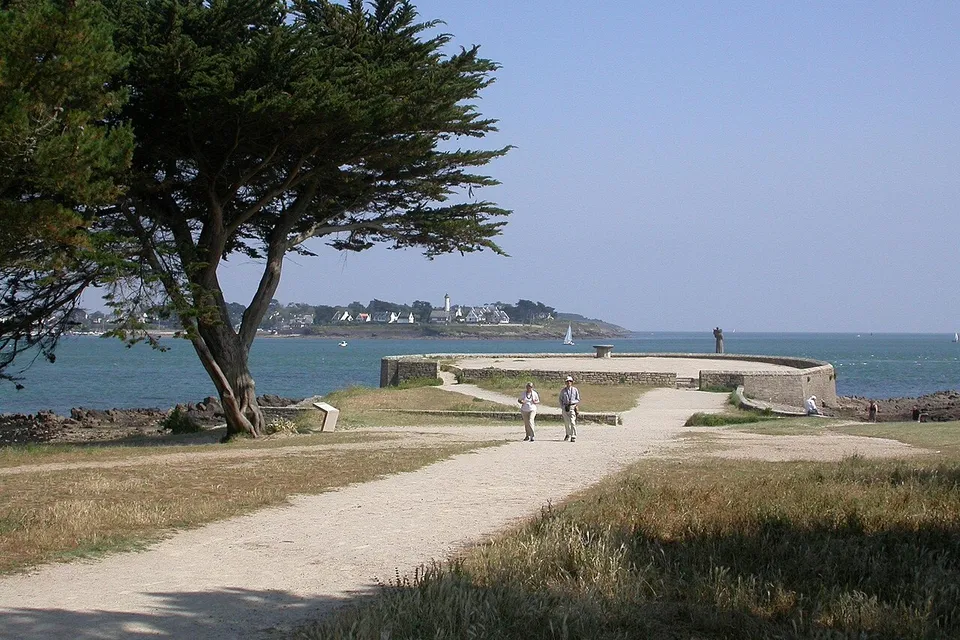Locmariaquer