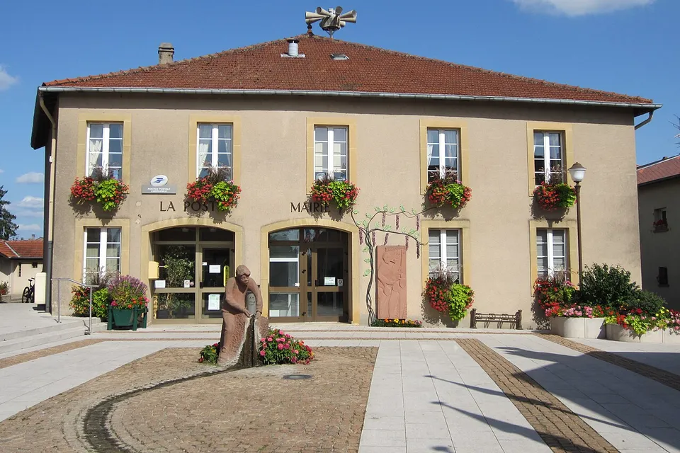 Ay-sur-Moselle