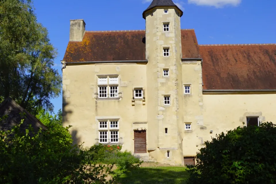 Saint-Parize-le-Châtel