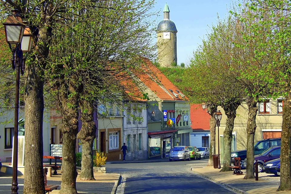 Guînes