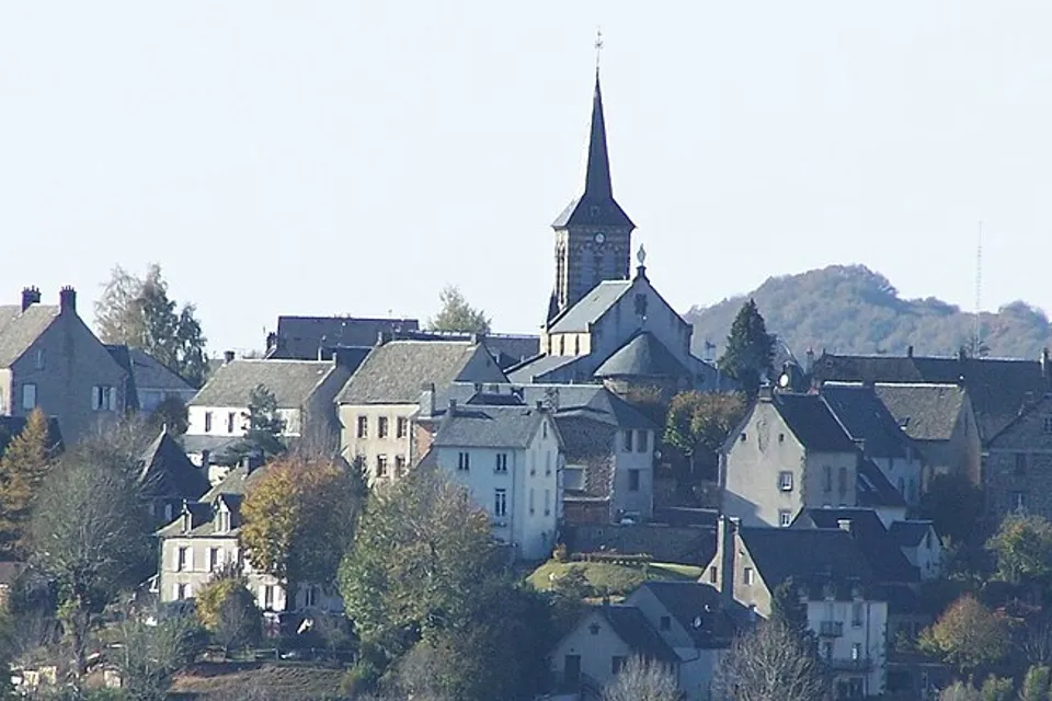 Saint-Sauves-d'Auvergne