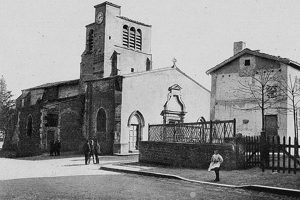 Porte des Pierres Dorées