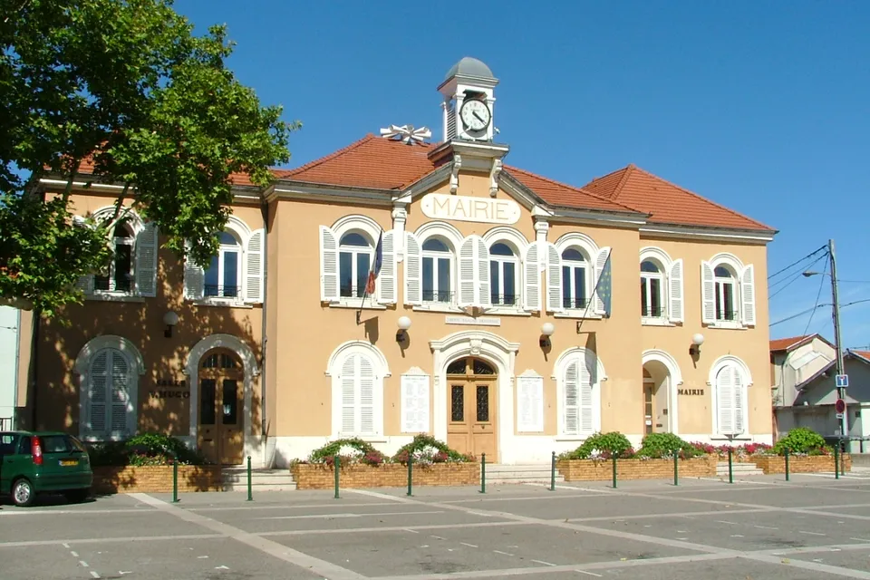 Sathonay-Camp