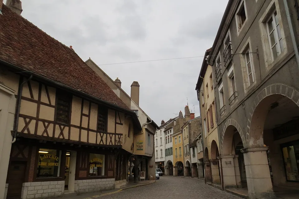 Louhans-Châteaurenaud