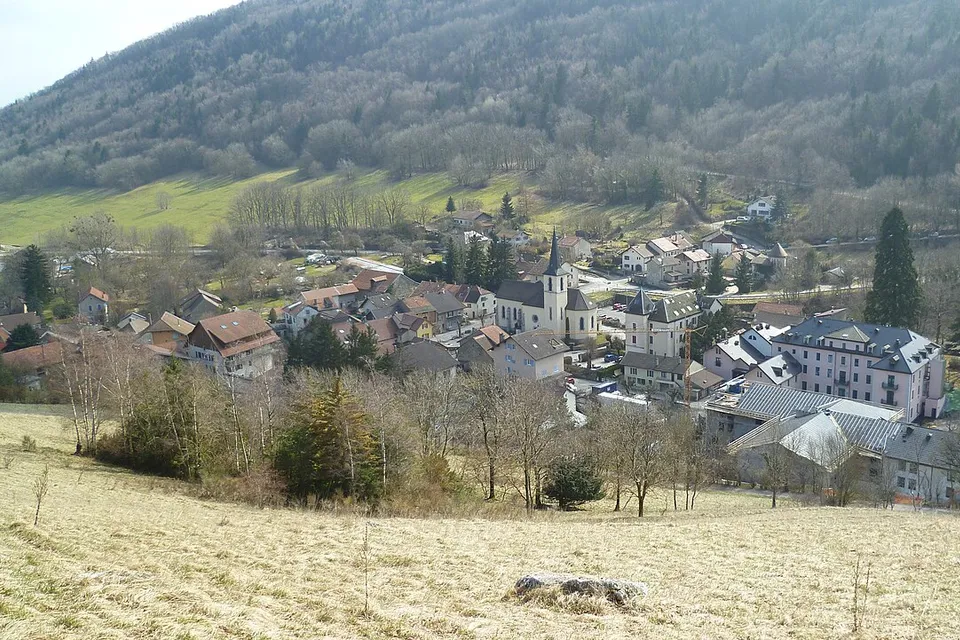 Monnetier-Mornex