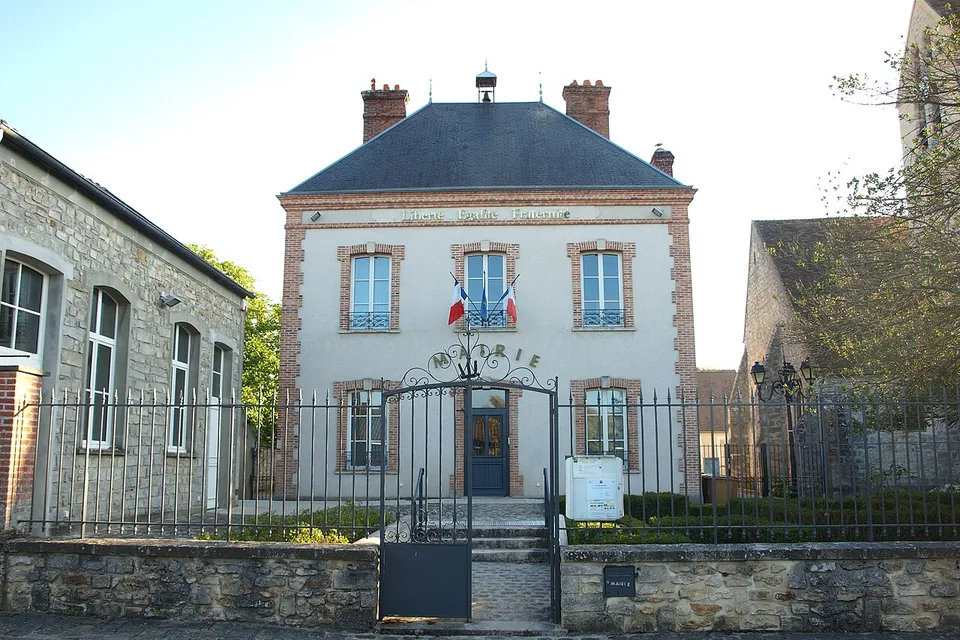 Arbonne-la-Forêt