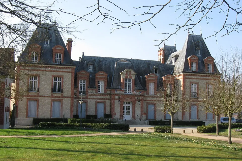 Moncourt-Fromonville
