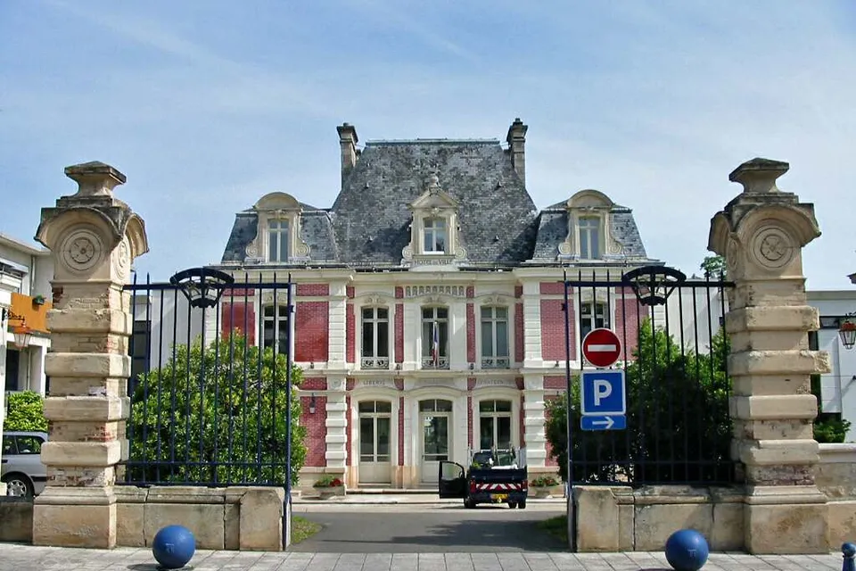 Épône