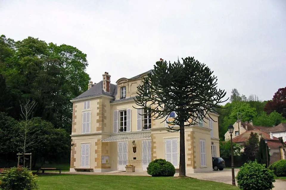 Mézy-sur-Seine
