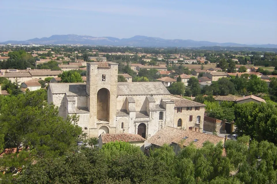 Pernes-les-Fontaines