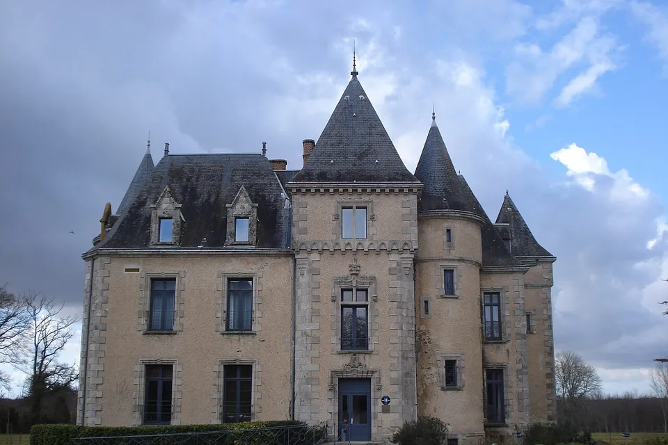 Les Achards