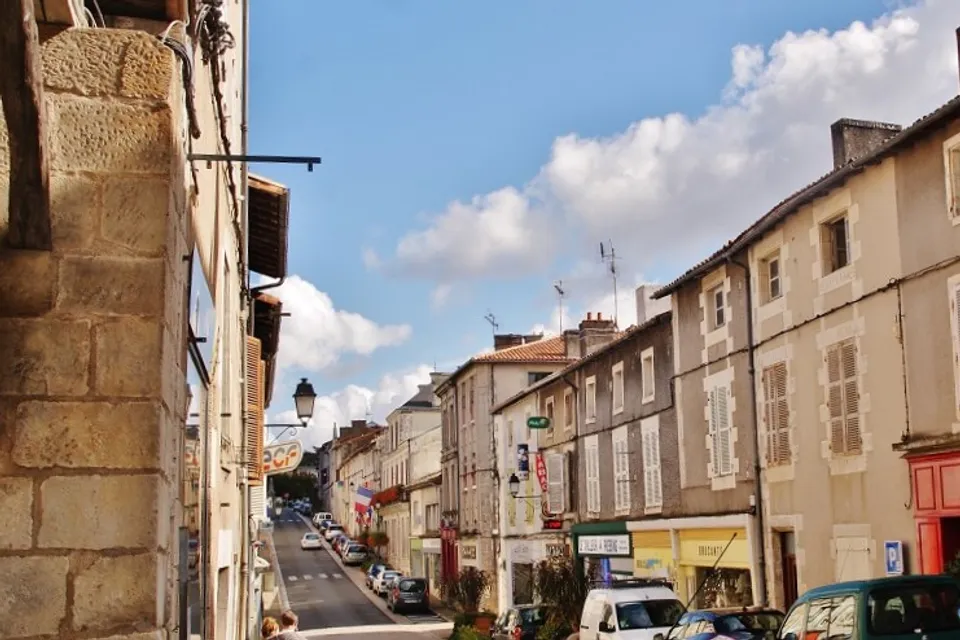 Valence-en-Poitou