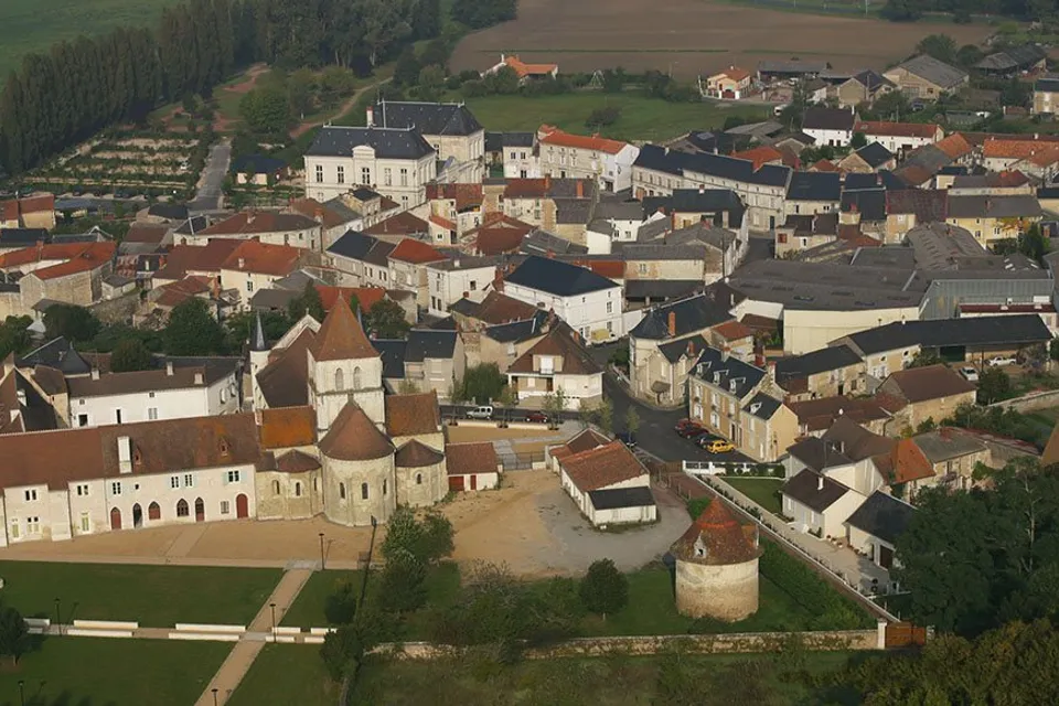 Lencloître