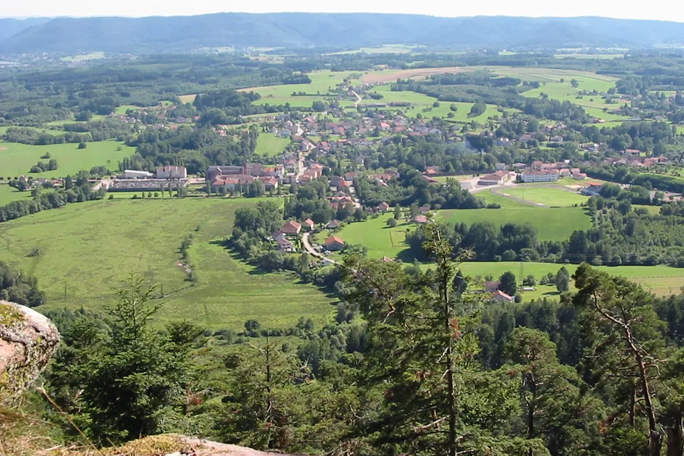 Étival-Clairefontaine