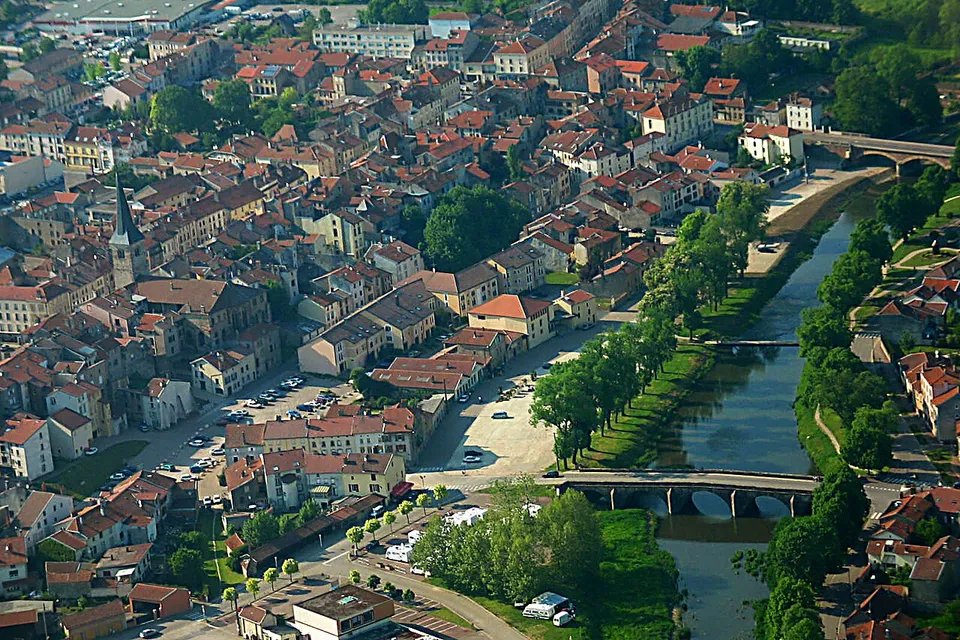 Mirecourt